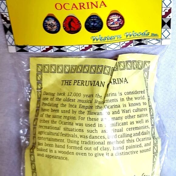 PERUVIAN FLUTE Hand Painted Ocarina WHISTLE Handmade 7 Hole MUSICAL INSTRUMENT - Picture 6 of 6